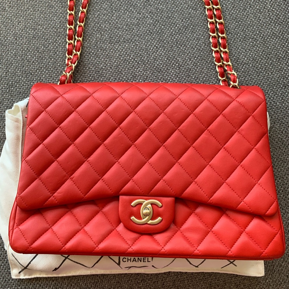 Chanel Maxi Classic Double Flap - Picture 4 of 5